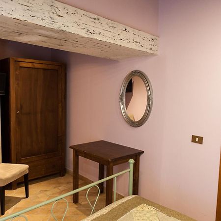 Willa Agriturismo La Solagna Montebello di Bertona Zewnętrze zdjęcie