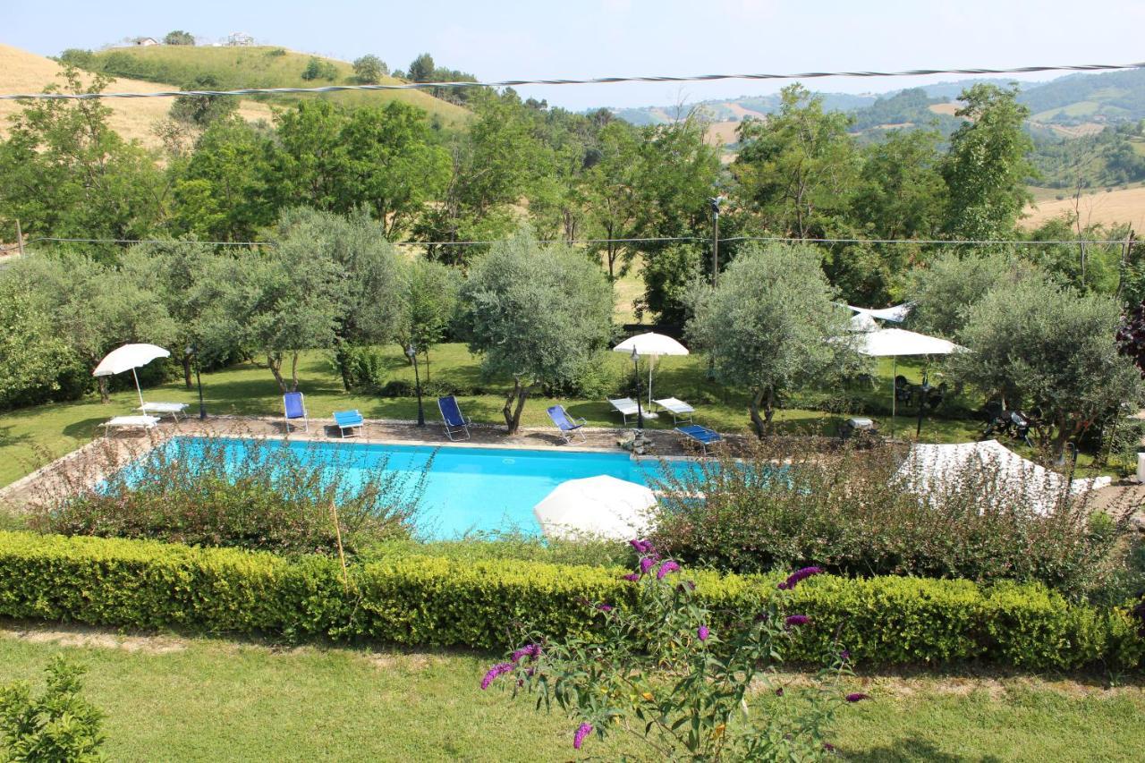 Willa Agriturismo La Solagna Montebello di Bertona Zewnętrze zdjęcie