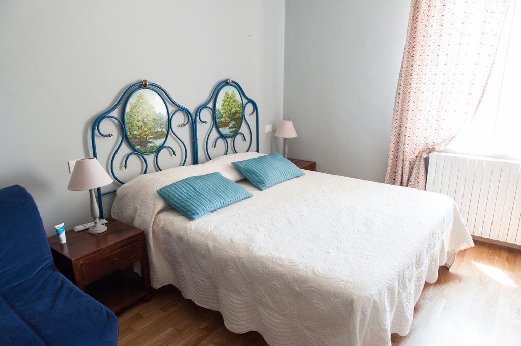 Willa Agriturismo La Solagna Montebello di Bertona Pokój zdjęcie